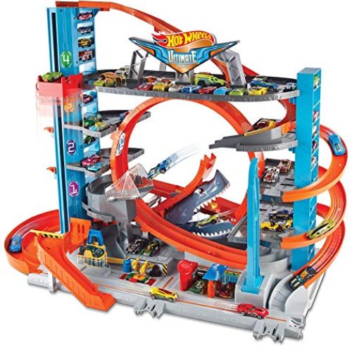 Hot-Wheels-FTB69-City-Garage-with-Loops-and-Shark-Connectable-Play-Set-with-2-Diecast-and-Mini-Toy-Car-Amazon-Exclusive-0-5.jpg